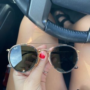 very cute ray-bans